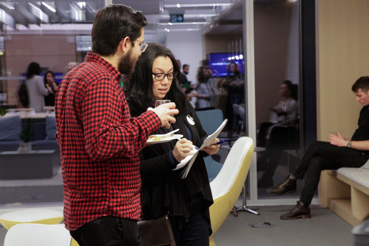 DesignTOFest's tweet photo. Are you ready to get back out there and network, after a long pause on in-person events? Become a 2023 DesignTO Festival volunteer!
For info visit: https://t.co/eq2AaPyU4F
Image: DesignTO volunteers at the #DesignTO19 Symposium. Photo by Breanne Jeethan.
#DesignTO23 https://t.co/0feruah0XD