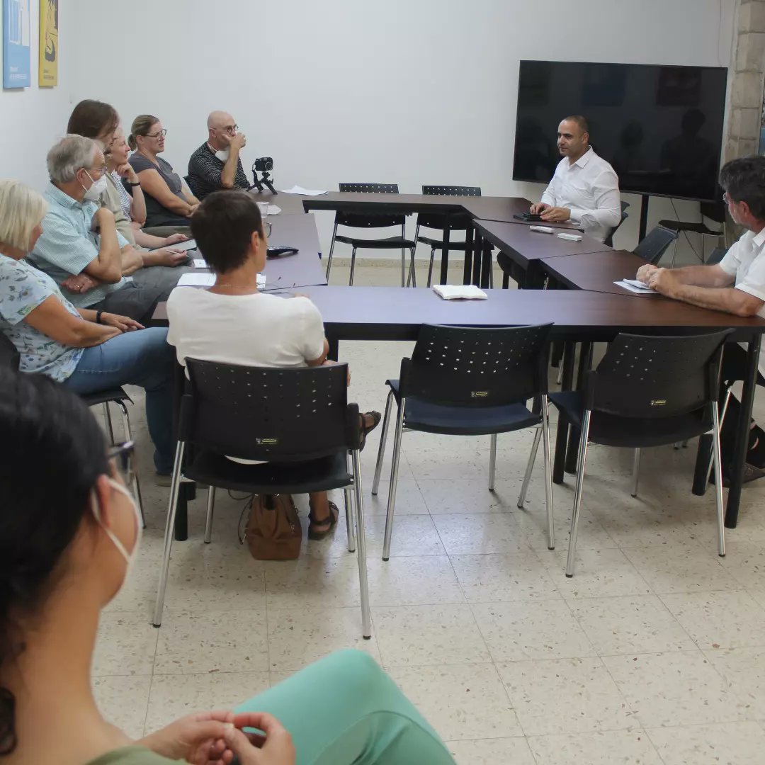 Day one of the partner German Evangelische Kirchengemeinde Eschenbach-Heiningen group of 10 people's program in Palestine with the JAI and the EJ YMCA.

It included JAI' geopolitical presentation, tour around the Wall and settlements, Nativity Church, and Rehabilitation Program.