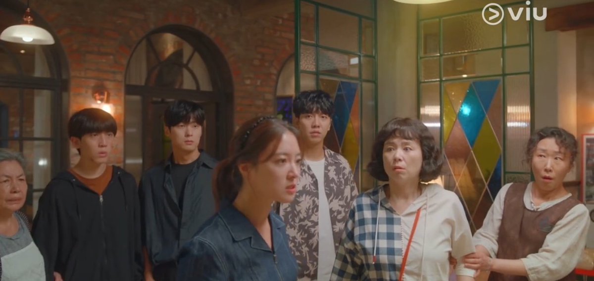 horanghae17x's tweet photo. I WILL NEVER SHUT UP on how Kim Jung Ho never fails to give us a whole damn zoo with this facial reaction of his that always screams “THAT’S MY GIRL” 😭❤️ #LeeSeunggi #LeeSeYoung #TheLawCafe #TheLawCafeEp7 https://t.co/FQ4xOPEpoU