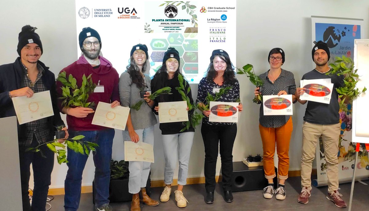 Cristel Carles (@cristel_carles) on Twitter photo Congrats to the PLANT-Int graduates we could celebrate this year at the APIS event for those who were able to join us <a href="/LautaretGarden/">Jardin du Lautaret (UGA/CNRS)</a>, and to those also, who couldn't make the trip up there 👏👩🎓🧑🎓. Congrats to the PLANT-Int graduates we could celebrate this year at the APIS event for those who were able to join us <a href="/LautaretGarden/">Jardin du Lautaret (UGA/CNRS)</a>, and to those also, who couldn't make the trip up there 👏👩🎓🧑🎓.