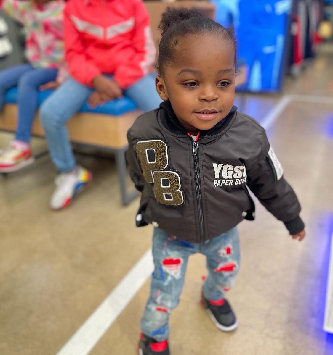 YoungGs1's tweet photo. YGSC ๐ฅ๐ฅ PAPER BOYS COLLECTION ๐ฅ๐ฅ
https://t.co/SMVmxDMp1R
#YGSC #YoungGsClothing
#apparel #blackowned #hatsofinstagram #headwear #flightjackets #kids #mensfashion #nyc #money #streetstyle #streetwear #style #OriginalBrand #PaperBoys https://t.co/hMh4IRLgjm