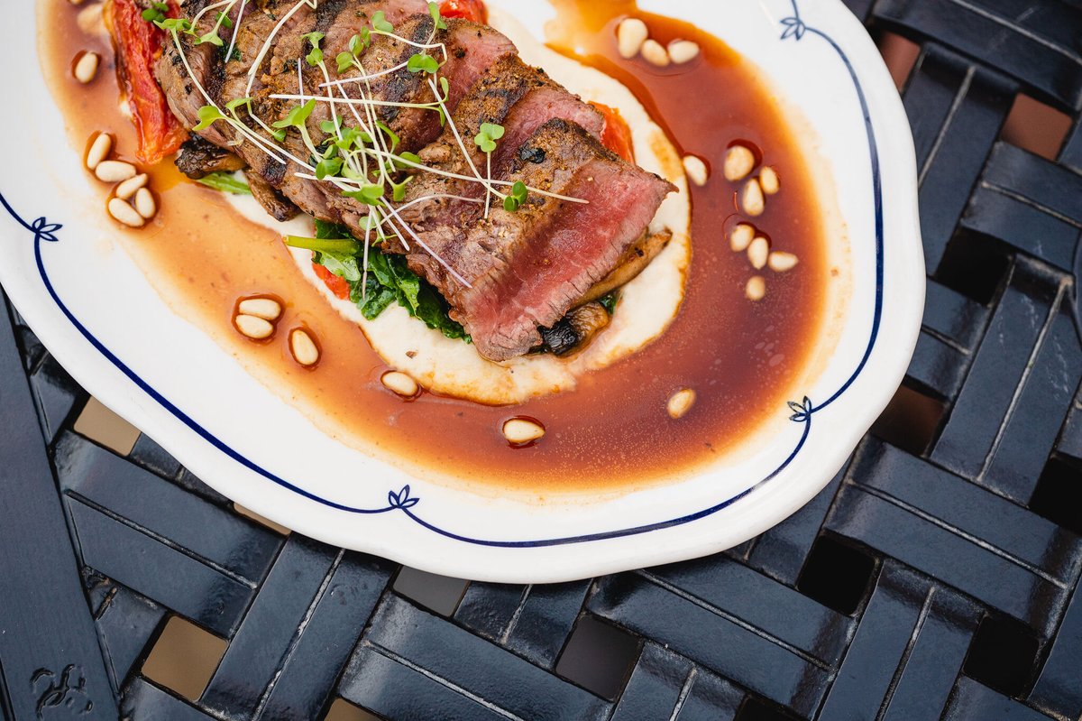 TriaRestaurant's tweet photo. Don't forget to make your reservations this week ✨

reservations: https://t.co/HKPKnfxSh8 https://t.co/HuVSFSsXe8