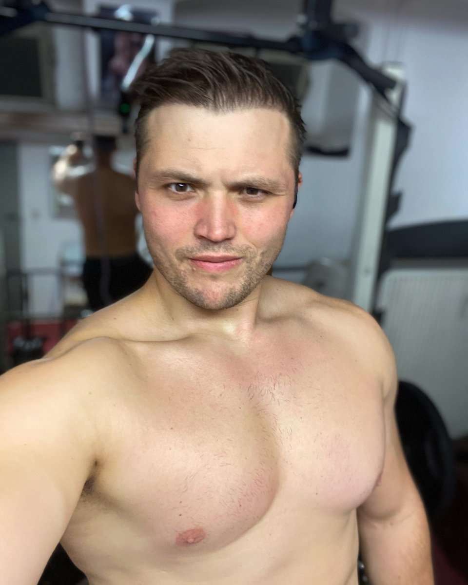 DevilFruit85's tweet photo. Hey guy and Girls  

Follow me for my new page save for free 😺🤑😺
#gay #onlyfansfree #cam4gay #devilfruit85 #nudeman 

https://t.co/DjJiECmkEY

Or

https://t.co/uINUK92Enb https://t.co/24PMQYH8YX