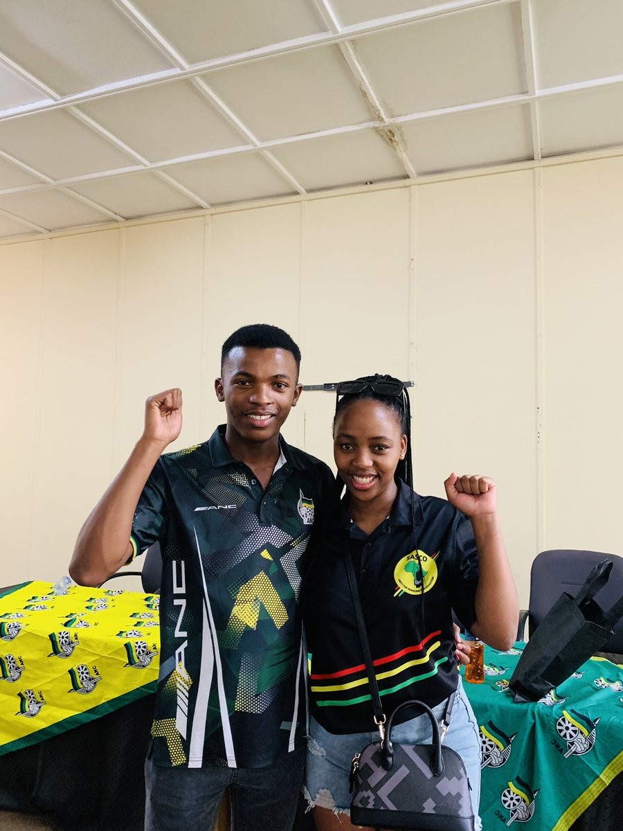 UJSASCO_APB's tweet photo. What a successful induction 🖤💚💛
#siyangena
#ujsrcelections2022 
#ujapbsasco https://t.co/wrXQRvpBhU