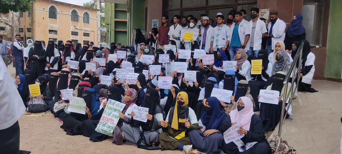sameer_khan__'s tweet photo. Unani students demands bridge course. Unani deserves equality in opportunities 
#includeUnani
#includeUnaniAyush
#includeAYUSHdoctors
Sir Please look after it @ktrtrs @trsharish
@DrTamilisaiGuv @moayush @asadowaisi #saveunani https://t.co/tXjiSeMB89