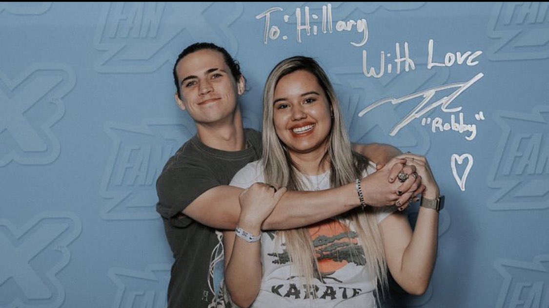 “with love, Robby” 🥹💗