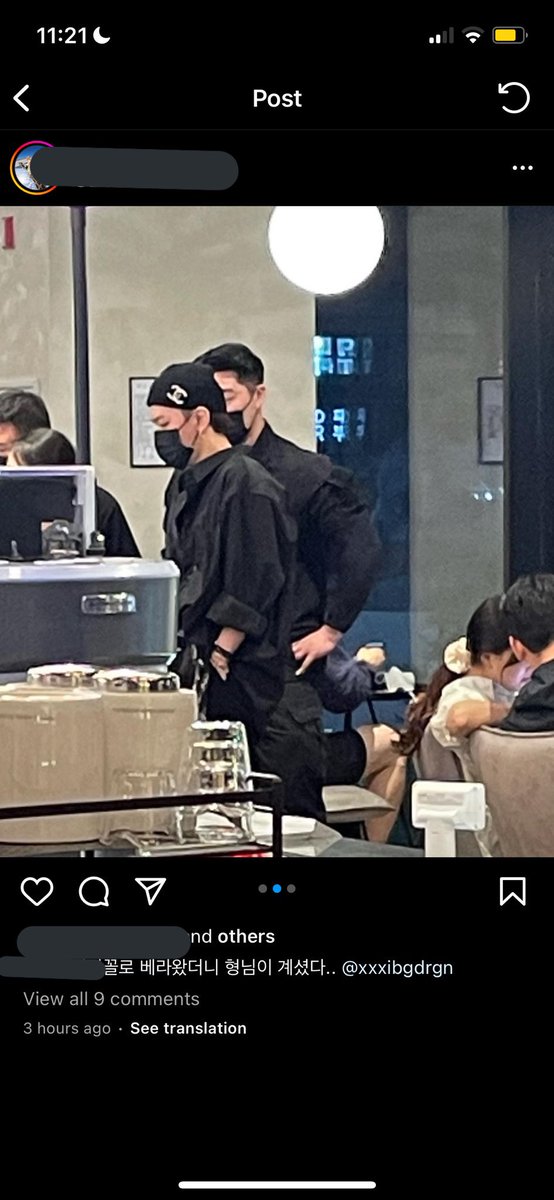 dgmn1218's tweet photo. OP, please the guy you had selfie is not Jiyong 🤣😅 https://t.co/06rOua8qd4
