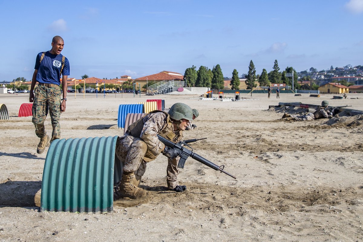 MCRD_SD's tweet photo. Preparing for any kind of terrain Marines may face
.
.
@USMC x #MCRDSD https://t.co/YcXptRl2gj