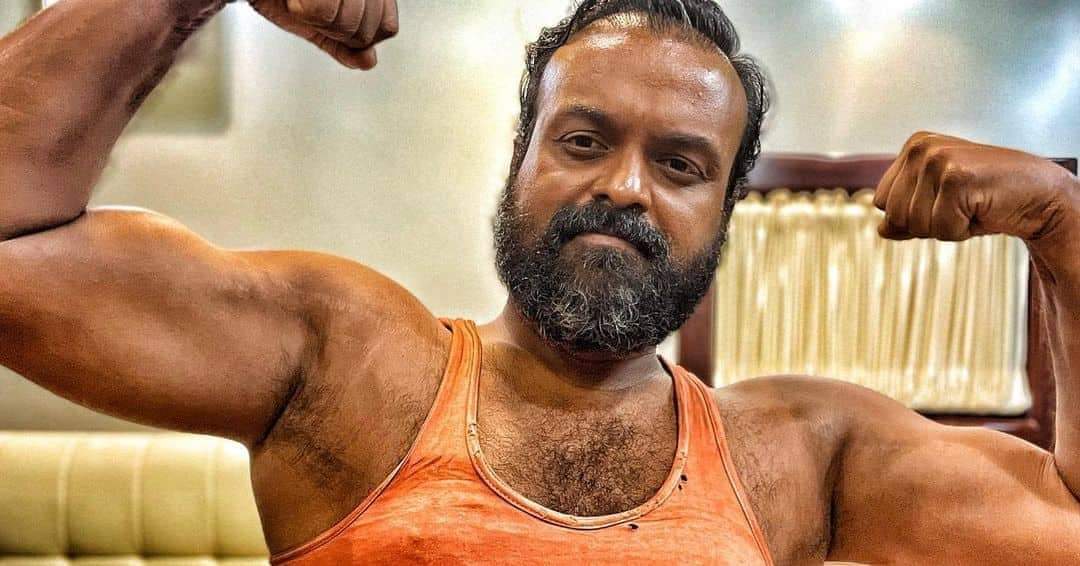 #KunchackoBoban (Age 45)💪🏽🔥

#NnaThanCaseKodu Shooting Spot♥️