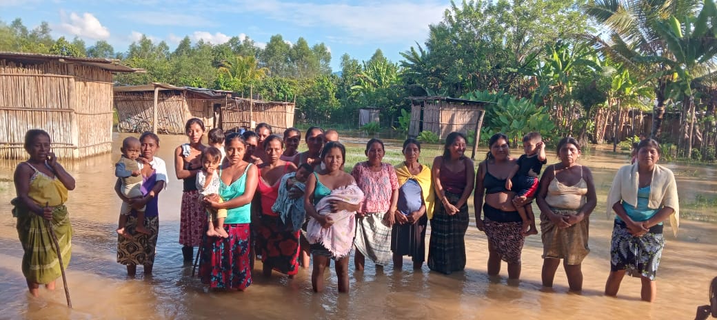 Los vecinos de la comunidad San Vicente 2 en Panzós, Alta Verapaz, son afectados por inundaciones por tercera vez durante este año.