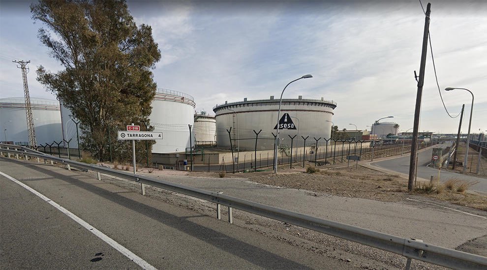 🚨 Es rep múltiples trucades avisant que se sent forta olor de gas arreu del municipi.
Des de 112 ens han informat que hi ha hagut una fuita de gas NO nociu a una empresa del port de Tarragona.
Es preveu que aquesta olor pot durar en l'ambient fins a 24 h.