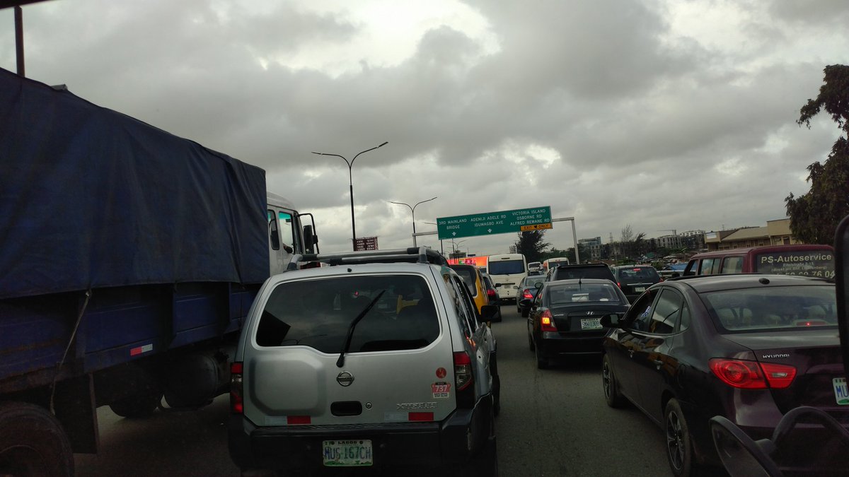 Gidi_Traffic's tweet image. - @Austynzogs: 16h53: Slow movement from Marina-Obalende towards Ilubirin #3RDMB