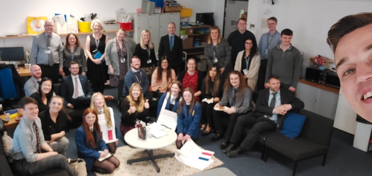 The <a href="/LarbertHigh/">Larbert High School</a> STEM Faculty loved their #eurocafé breakfast for <a href="/LHSLanguages/">🅻🅷🆂🅻🅰🅽🅶🆄🅰🅶🅴🆂</a> European Day of Languages... Mr Thomas just needs to remember to turn off portrait mode for future group selfies 🤳 📷