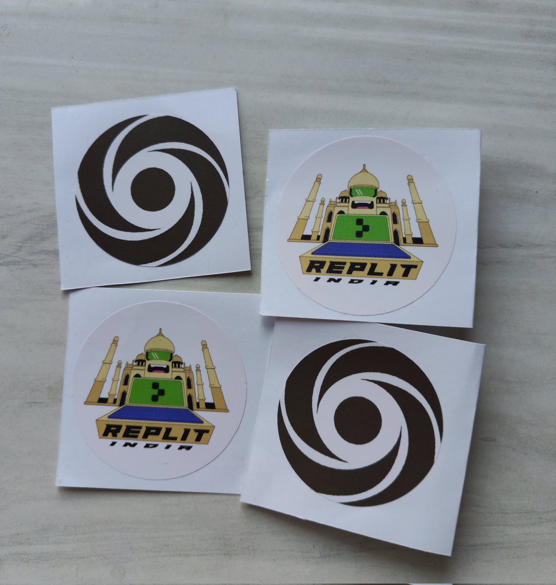 itsOmSarraf_'s tweet photo. Thanks @LilyKhan786 for these @Replit stickers 😃

#mlhhackcon https://t.co/3vAMOwW2FY