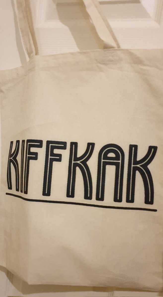LadyFear1's tweet photo. Among some of the cool things I got at Comic Con Africa was this @kiffkak bag. They have the cutest kiffest South African kak! https://t.co/T3Amxs5mK3