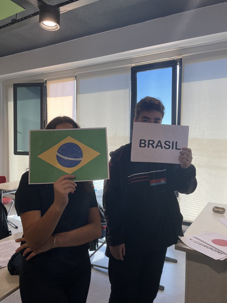 Happy European Day of Languages! 🤩🥳 <a href="/BkOmerli/">BK Ömerli Kampüsü</a> @mduranoznacar <a href="/dincercitak/">Dinçer Çıtak</a> <a href="/kader_ulass/">Kader Ulaş</a> <a href="/neriman_derya/">Neriman Derya</a> <a href="/KurumGozde/">Gözde Pala Kurum</a> <a href="/EdaYagmurAydin1/">Eda Yağmur Aydın</a> <a href="/dilekertemel/">DilekErtemelKara</a>