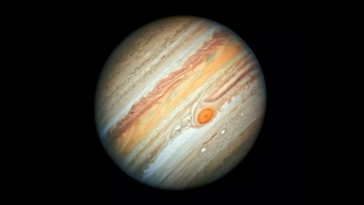 If you want to see Jupiter, tonight's the night - its closest to Earth in 59 years! go.nasa.gov/3fdW5jj