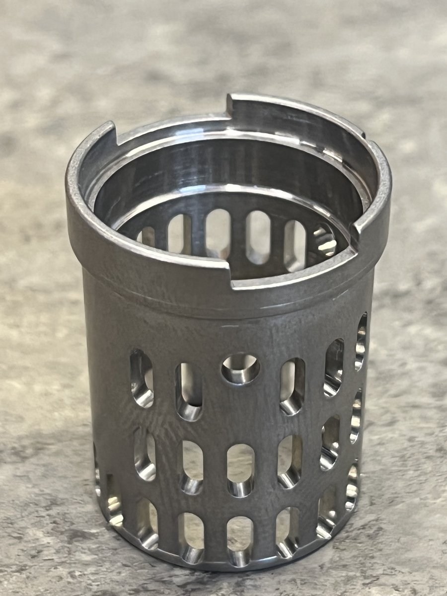 ROWANPRECISION's tweet photo. Complex medical components machined on Fixed head, Twin Spindle, Twin Turret machinery at Rowan Precision https://t.co/E023Es2yec via @YouTube https://t.co/9g4JseRaZA