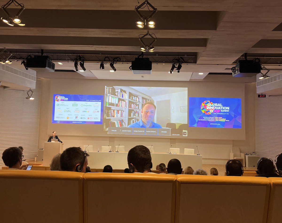 Le #GICS2022 a commencé ! 
Beaucoup de présentations intéressantes sur les #coops. Rafael Ziegler, directeur de l’Institut, a donné une présentation “intégrer une réponse coopérative dans les stratégies d’#économiecirculaire”!
