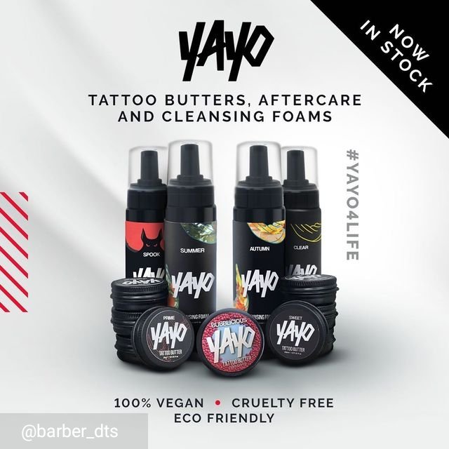 YAYOFamilia's tweet image. Just in case you needed a reminder that Yayo products are now in stock at @BarberDts 🖤🙏🏼
Want the best? Use the best.

#barberdts #barberdtstattoosupplies #barberdtssupplies #tattoosupply #tattoosupplies #aftercare #tattooaftercare #veganaftercare #vegan #naturalaftercare