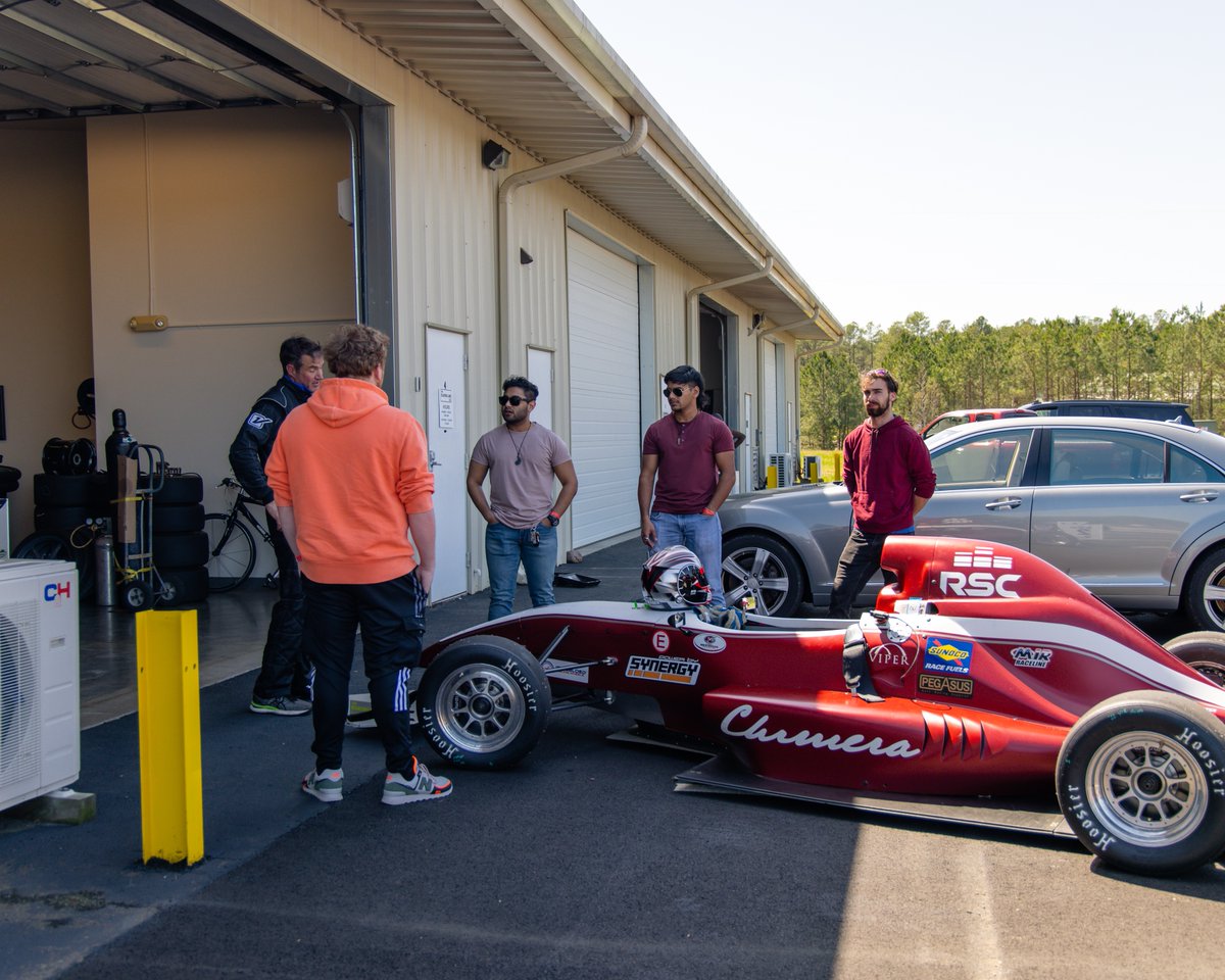 RSCMotorsInc's tweet photo. #30DaysOfChimera - Day 26
With #GMU #FSAE powertrain team
#RSCMotors #Chimera #PureDriving https://t.co/jMJvoaRXDJ