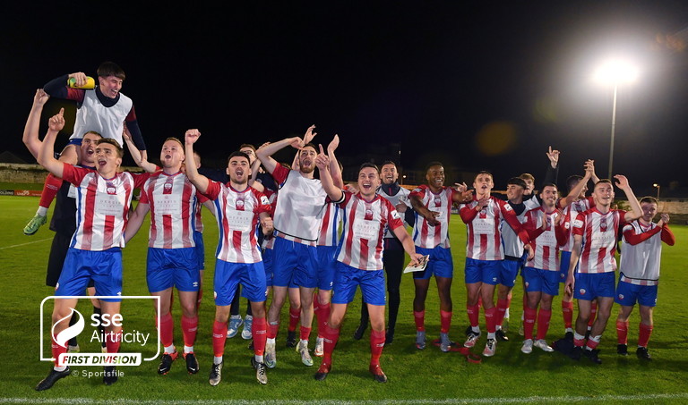 𝗧𝗵𝗲𝗿𝗲'𝘀 𝗡𝗼 𝗣𝗹𝗮𝗰𝗲 𝗟𝗶𝗸𝗲 𝗛𝗼𝗺𝗲 👌

You had the Markets Field rocking when we defeated UCD in the FAI Cup 😍

We need that support once more this Friday in a massive clash with <a href="/GalwayUnitedFC/">Gaillimh Aontaithe 🇱🇻</a>!

𝗧𝗶𝗰𝗸𝗲𝘁𝘀!
🎟️ - Treatyunitedfc.com/tickets/

📸 <a href="/Sportsfile/">sportsfile</a>