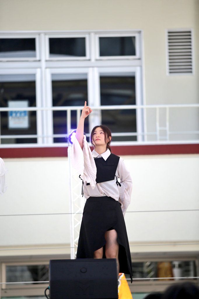 kazusato7111's tweet photo. NSTまつり
SHOW! Student Live
My Dreams. jp③
#SHOW #StudentLive #マイドリ #万代シテイ https://t.co/qDw1LZHuAH