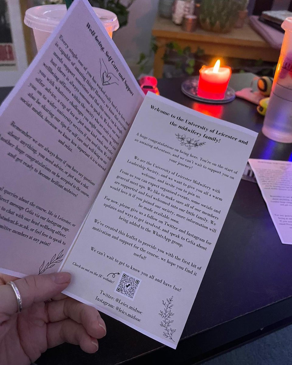 Leics_midsoc's tweet photo. It was so great to meet our new first years today and hand out our welcome leaflets with @_humairaamulla affirmation cards! We can’t wait to meet them all properly on Friday 💕 @uolmidwifery  @uniofleicester #studentmidwife #midwife https://t.co/fSu3dXnm2k