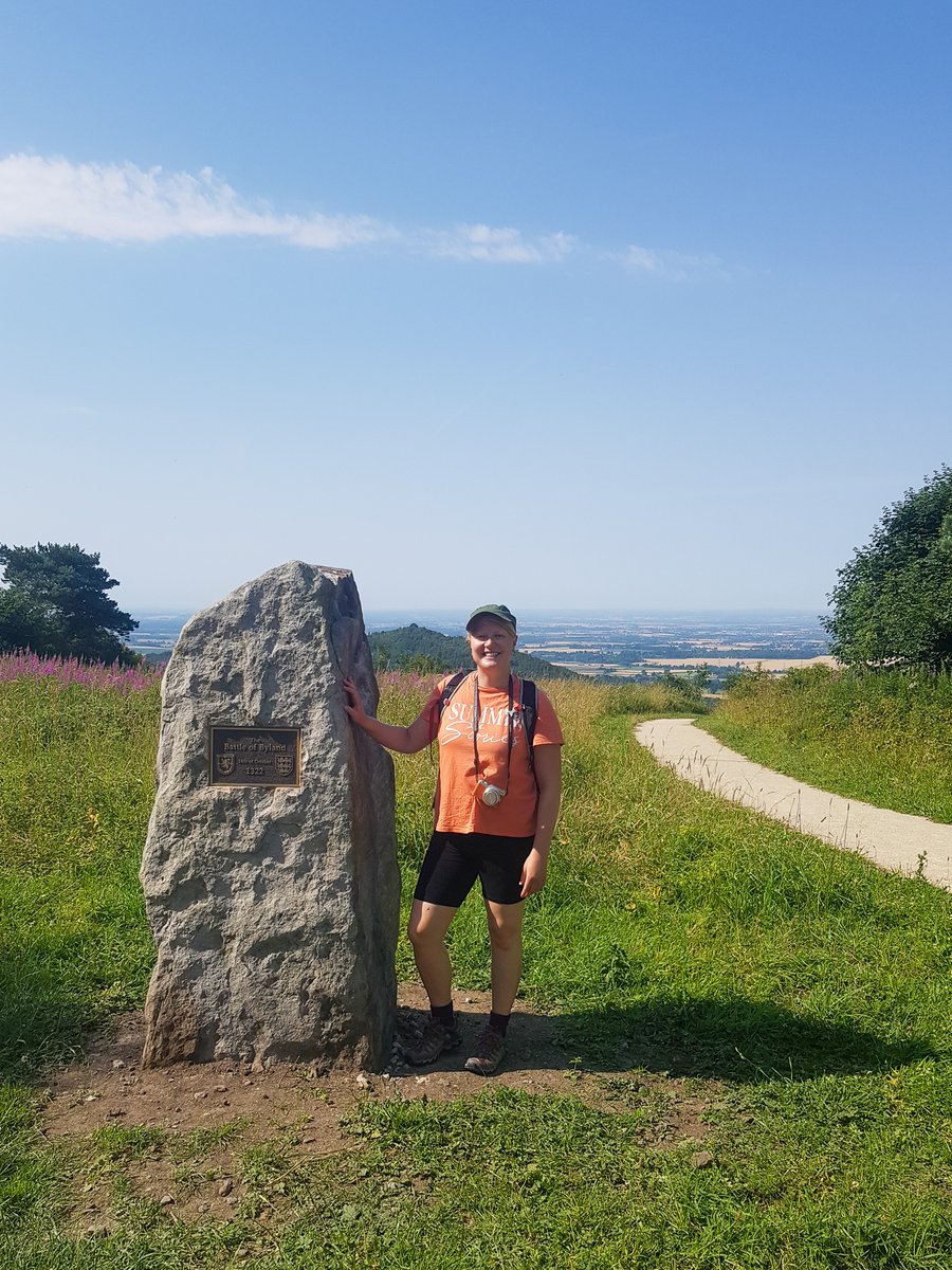 AbsoluteEscapes's tweet photo. On day 2 of Sine's research trip she walked from #SuttonBankNationalPark to Osmotherley.  🥾

After visiting the #FinestViewinEngland (loved by author, @jamesherriot), she walked through the stunning @northyorkmoors before settling down at the Golden Lion Inn. 🌳 @NYMoorspubs https://t.co/4ZNoJPOtHM