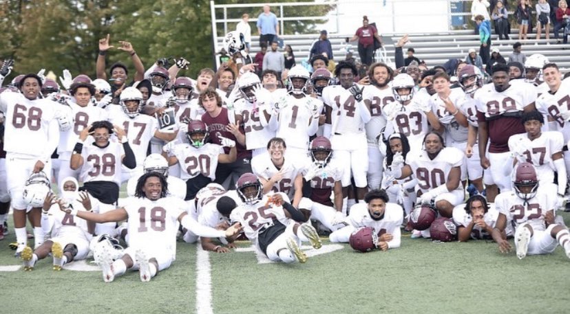 Coach_Crock's tweet image. Not another group I’d rather do it with!! #Squad #FirstCla22 E.A.G.L.E.S @EUEaglesFB