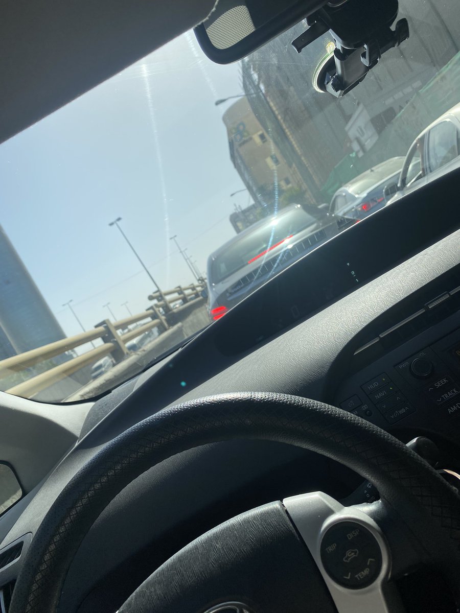 ShammoutFa's tweet photo. ازممممممممممممه 🙃🙃🙃 https://t.co/pwvnxN6jqk