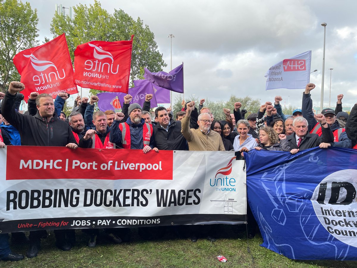MickWhitleyMP's tweet photo. Great to be joined by members of @socialistcam this morning on the picket line to show solidarity with striking dockers in the Port of Liverpool @unitetheunion https://t.co/CscIaVZsP9