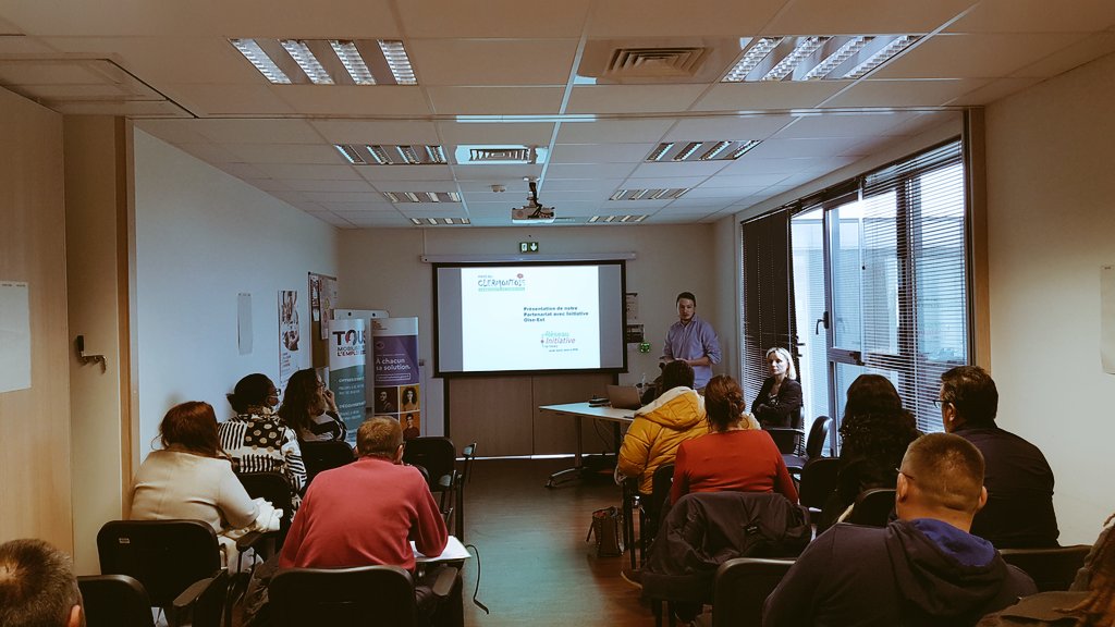 DENIS_Steve_FT's tweet photo. La journée #RESTART continue avec cette fois-ci l'intervention de M.Jourquin d'Initiative Oise @InitiativeFR au sein du @poleemploi_HDF Clermont Fitz-james.

➡️ 31 porteurs de projet présents !
👏

#AvecPoleEmploi 
#Restart2022
@CharlesEstelle1 
@BaracassaCo https://t.co/OiHpdybQFP
