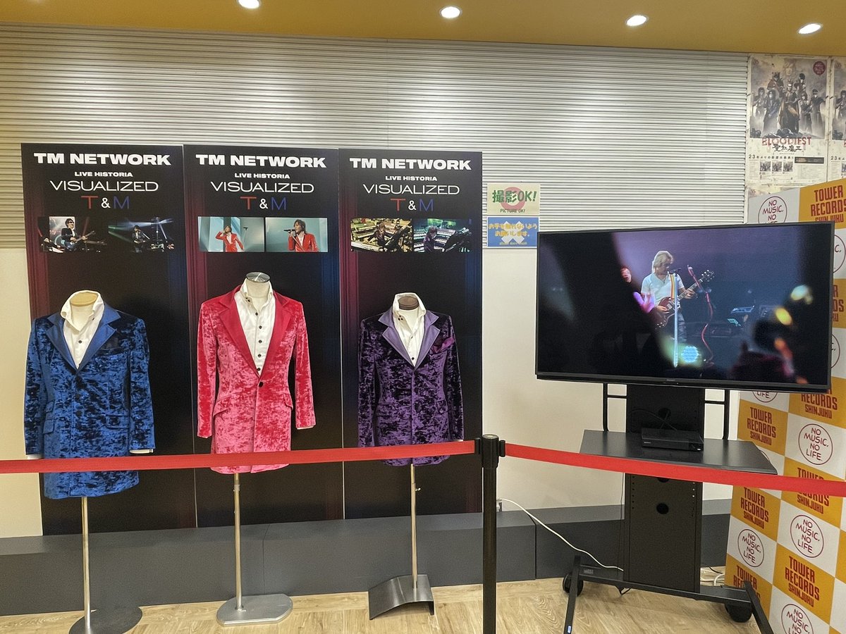 timemachine0421's tweet photo. え。ズボンどこ。 https://t.co/xASYsmNZw4