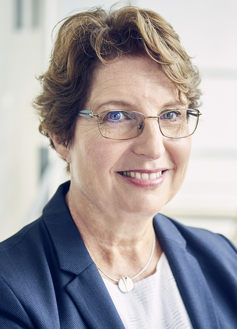 APME2023's tweet photo. #PlenarySpeakers We will be pleased to listen to Brigitte Voit @IPFDD at @APME2023 
April 23-37 2023 in Paris 
https://t.co/4FzEyTXDfu https://t.co/kaG6cUMgqf