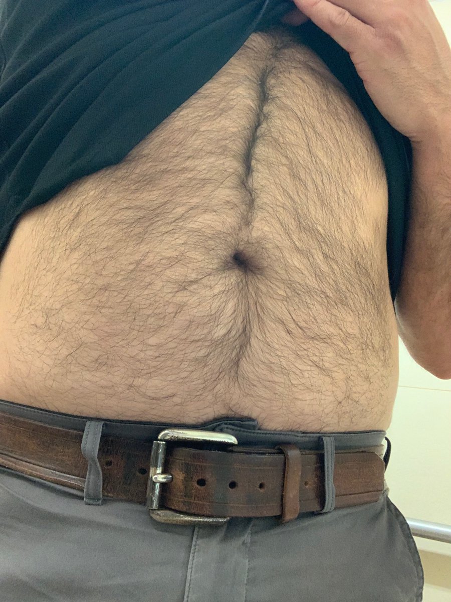 Retweet if you like a hairy belly