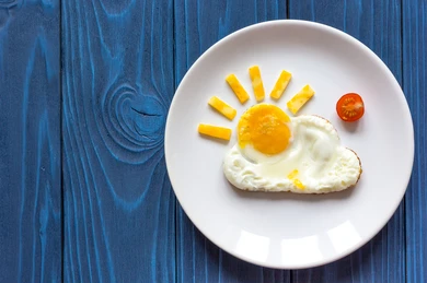 Early90sLink's tweet photo. #Breakfast - it's the most important meal of the day

And the one I find it most important to skip.

Mainly because it looks disconcerting sometimes. I mean, fried eggs. An sausages. Terrifying. https://t.co/UOdsxzVsGV