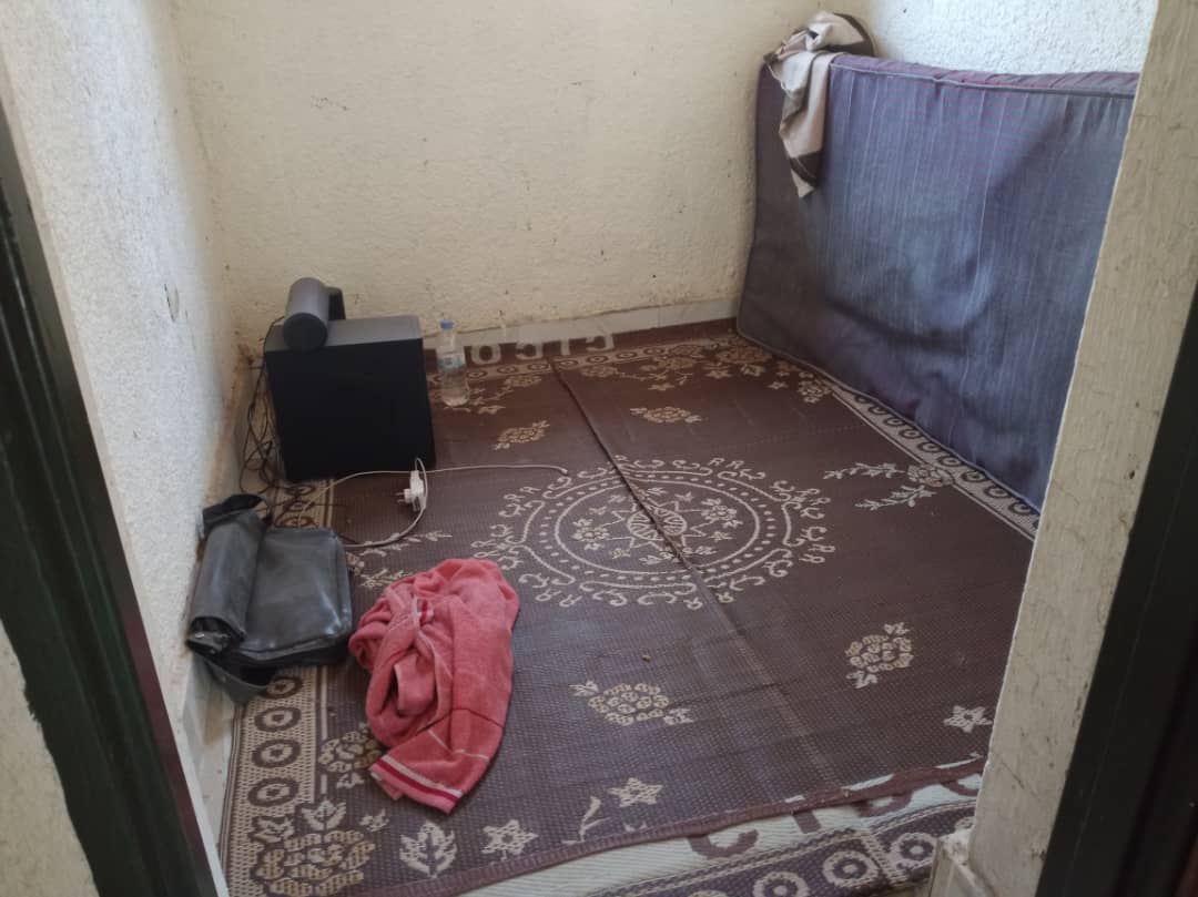 ClaudeKarangwa's tweet photo. Umujene urira muri Marriott burya yiberaga aha 😂 https://t.co/oDeYmO4IUL