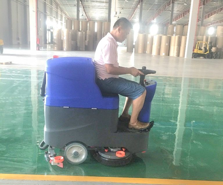 Magnum_sweeper's tweet photo. Cho thuê máy vệ sinh chà sàn ngồi lái cho nhà máy sản xuất. 
Liên hệ ☎ với chúng tôi: 1800 6542 hoặc Hotline: 0936052688
Website: https://t.co/e3YeVdpd3P https://t.co/Ega3pX41T5