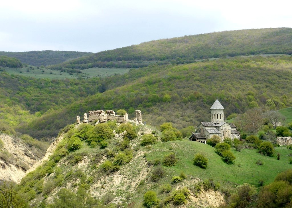 Sausruqo's tweet photo. #Ossetian Church ✝️⛪ of #Ossetia 🍀🌿🌲
#Iron 🍀🌿🌲
#NorthOssetia 🍀🌿🌲
#SouthOssetia 🍀🌿🌲
#Alania 🍀🌿🌲
#Kudar 🍀🌿🌲
#Digor 🍀🌿🌲
#OssetianOrnaments ⚜ (Fleur-de-lis ⚜)
#OssetianMofits ⚜
#SolarClock (1st Image)
Reference Link: https://t.co/mPe4ACPAzP https://t.co/1wafmGQIir