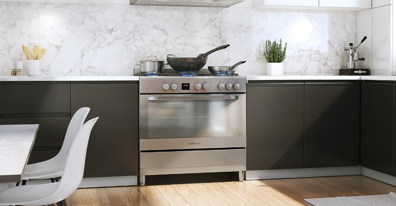 SamsungSA's tweet photo. Don't worry about dinner prep...cook whenever you want, and how much you want at the perfect temperature, with the #SamsungGasCooker!