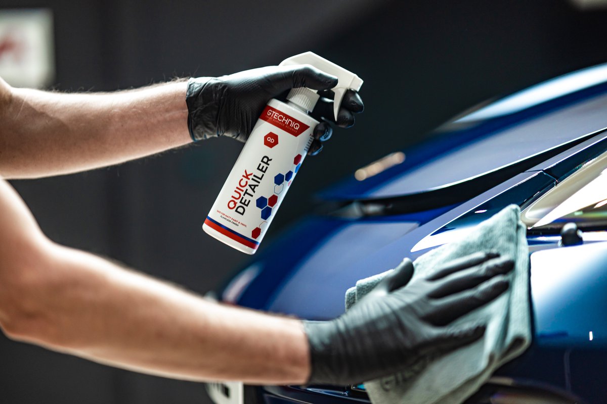 Quick Detailer has been designed to make your life easier. It makes buffing away watermarks, fingerprints, light dusting or smears left behind after washing a breeze.💦💎