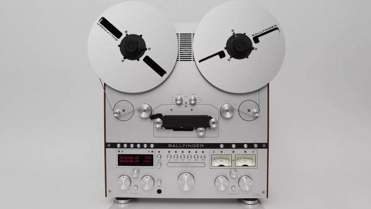 MiquiPuig's tweet photo. Pista de Fusta de dilluns ja on line al web de @iCatfm 
later at 19:00 at FM, really hot sound

#novetats
#miquipuigdj
#hotservice
#icatfinesse
#musicsfordance
#dancepodcast
#danceradio
#feubocaorella
#graciesxconectar
#viscanormancook

https://t.co/hr01g9fuur https://t.co/pjOwnTrBtW