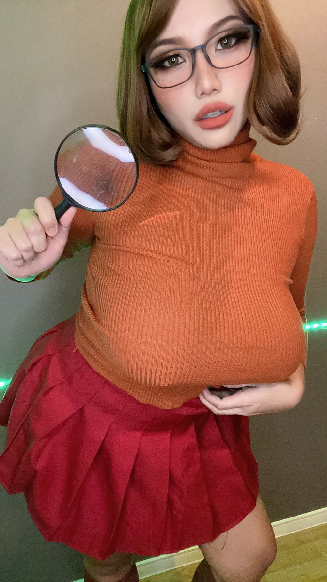 ItsAriaGGG's tweet photo. Guess who ?? #cosplay #onlyfansbabe https://t.co/kHLvPdYIIp