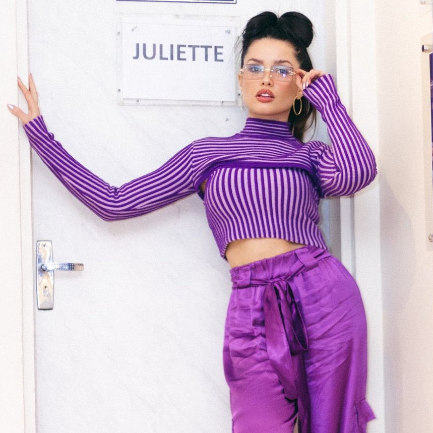 tracklist's tweet photo. A música "Diferença Mara", de Juliette, voltou para o Top 100 do Spotify Brasil após um ano do seu lançamento. ✨ https://t.co/HDa7LoOmH9