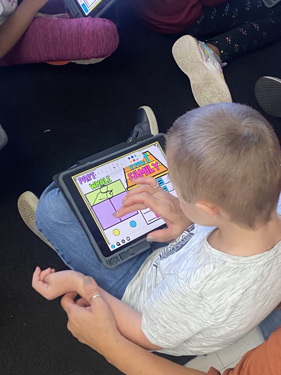 Center Dolphins being exceptionally awesome today! @osd135