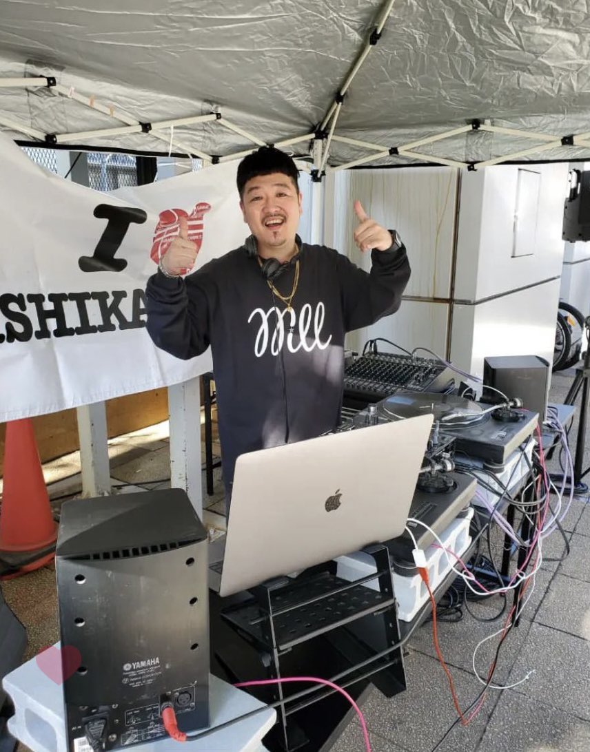 DJCAN1980's tweet photo. 2022/9/25 sun.
A DAY
AMERICANHOLIC DAY 後記
#AMERICANHOLICDAY #ADAY #acarsmagazine
#DJCAN #DJSHUN #DJDAYG
#石川町 #ISHIKAWACHO
#ひらがな商店街 https://t.co/f6IgdoywOO