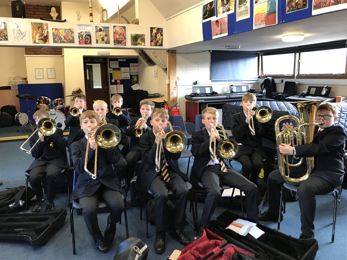 Brilliant to start Year 7 Monday Ensembles with students playing Clarinets, Saxophones, Trumpets, Trombones, French Horns and Tuba. Our Year 7 Scheme allows so many to start a new instrument. #KES
