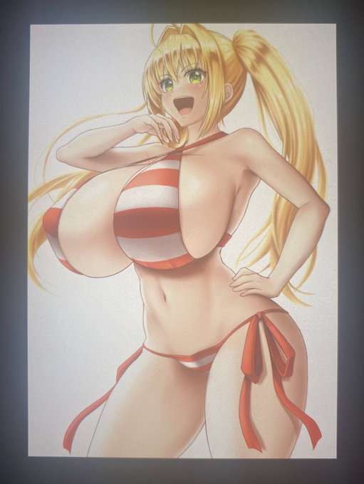 やっと基本の形になった……と思う。
だがここから差分との戦いが始まる……ぐおおぉ牛歩だけど許してくれぇー涙 