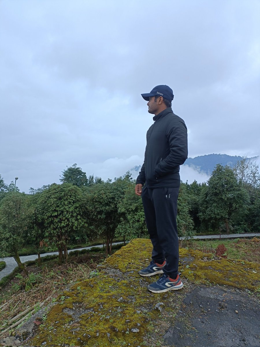VilasGusinge1's tweet photo. ☁️🤝👍 https://t.co/vOGy2GwBSU